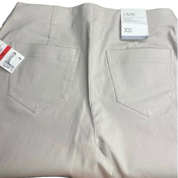 NWT STYLE & CO CAPRI PANTS BEIGE TONE WOMEN’S SIZE XS - Picture 5 of 7
